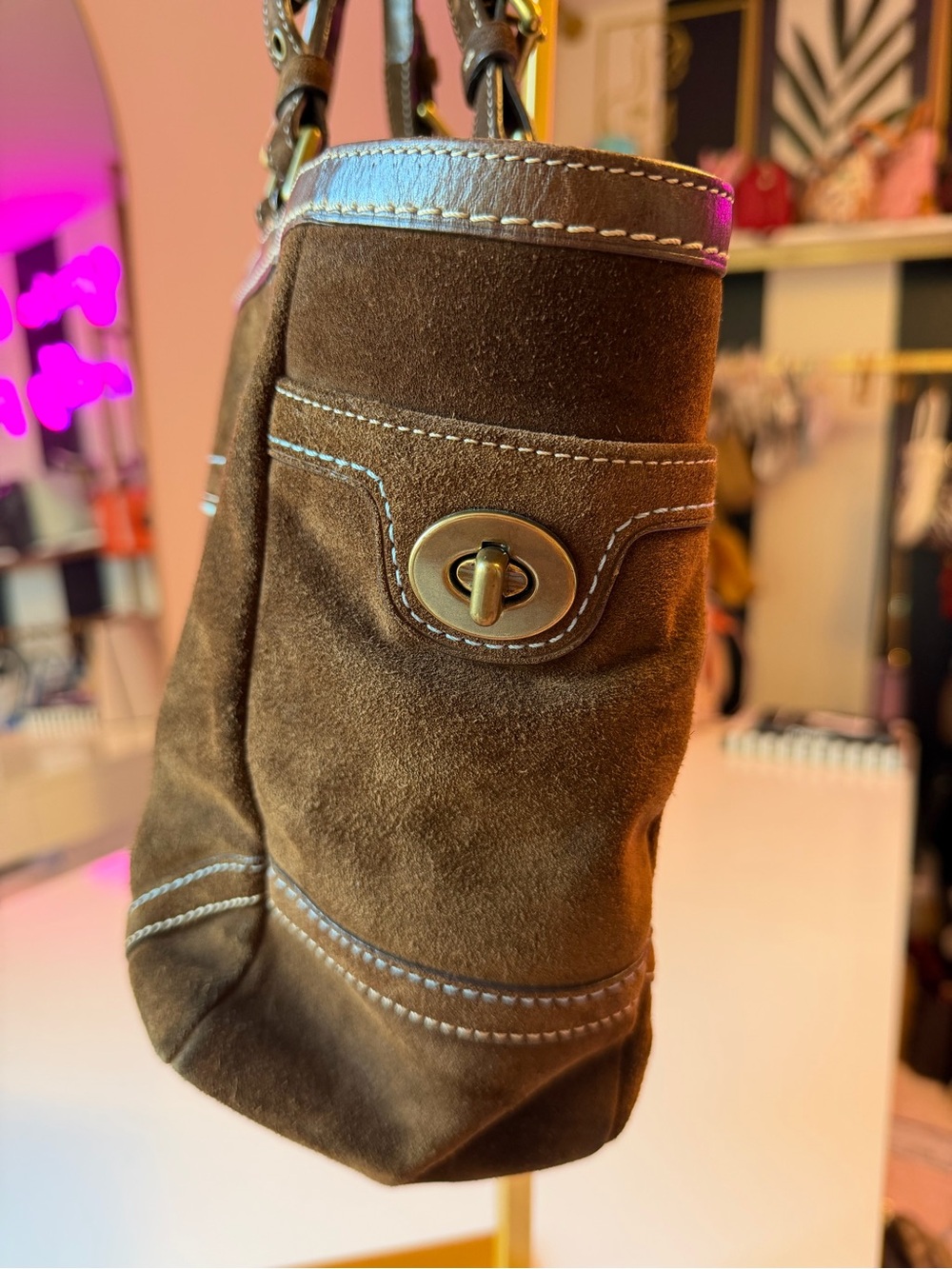 🤎 Vintage Coach Brown Suede Turnlock Tote Shoulder Bag Aqua Blue Lining Leather - Picture 4 of 17